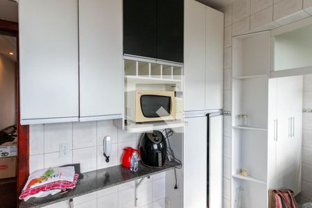 Apartamento à venda com 80m², 2 quartos e 1 vagaCozinha e Área de Serviço