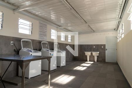 Área Comum - Lavanderia de kitnet/studio para alugar com 1 quarto, 15m² em Barra Funda, São Paulo