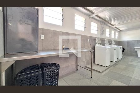 Studio para alugar com 15m², 1 quarto e sem vaga Studio para alugar com 15m², 1 quarto e sem vagaLavanderia