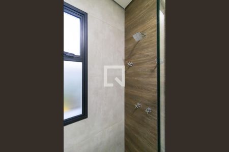 Casa de condomínio à venda com 198m², 3 quartos e 4 vagas Casa de condomínio à venda com 198m², 3 quartos e 4 vagasBanheiro da suíte 3