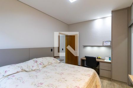 Casa de condomínio à venda com 198m², 3 quartos e 4 vagas Casa de condomínio à venda com 198m², 3 quartos e 4 vagasQuarto da suíte 1