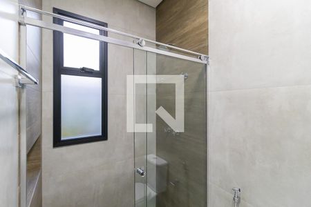 Casa de condomínio à venda com 198m², 3 quartos e 4 vagas Casa de condomínio à venda com 198m², 3 quartos e 4 vagasBanheiro da suíte 3