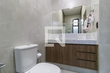 Casa de condomínio à venda com 198m², 3 quartos e 4 vagas Casa de condomínio à venda com 198m², 3 quartos e 4 vagasBanheiro da suíte 3