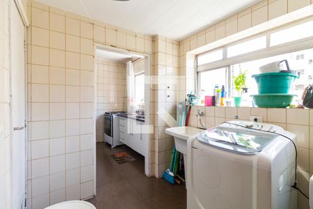 Apartamento à venda com 127m², 3 quartos e 1 vagaÁrea de Serviço