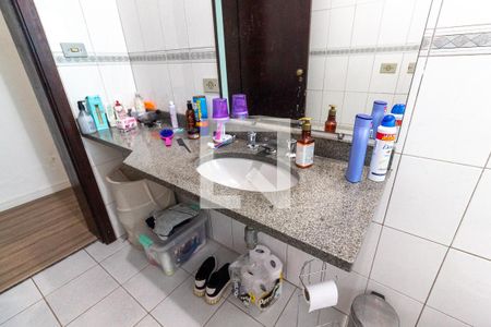 Casa para alugar com 170m², 3 quartos e 6 vagasBanheiro 2