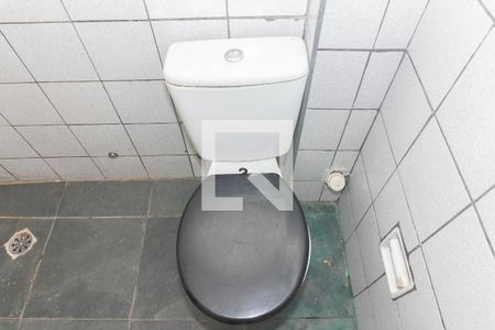 Banheiro de casa para alugar com 1 quarto, 35m² em Bela Vista, São Paulo