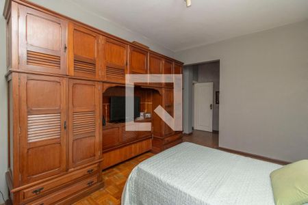 Apartamento à venda com 180m², 3 quartos e 2 vagasSuíte