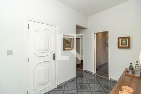 Apartamento à venda com 180m², 3 quartos e 2 vagasHall 