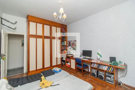 Apartamento à venda com 180m², 3 quartos e 2 vagasQuarto 1