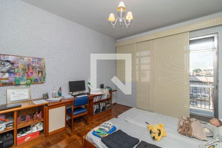 Apartamento à venda com 180m², 3 quartos e 2 vagasQuarto 1