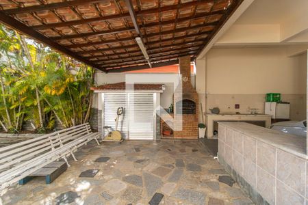 Apartamento à venda com 180m², 3 quartos e 2 vagasÁrea comum - Churrasqueira