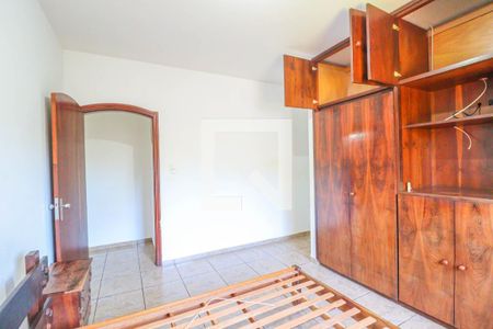 Casa à venda com 350m², 3 quartos e 2 vagasSuíte