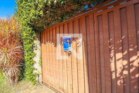 Casa à venda com 350m², 3 quartos e 2 vagasFachada