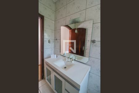 Casa à venda com 350m², 3 quartos e 2 vagasSuíte