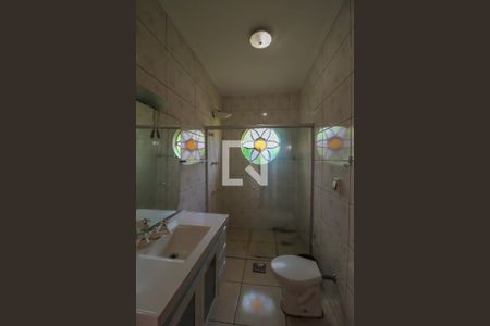 Casa à venda com 350m², 3 quartos e 2 vagasSuíte