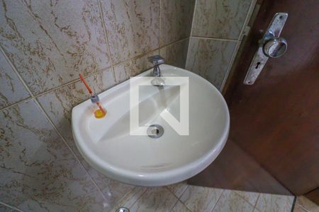 Casa à venda com 350m², 3 quartos e 2 vagasLavabo