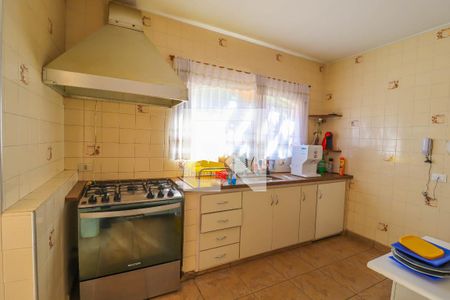 Casa à venda com 350m², 3 quartos e 2 vagasCozinha e Área de Serviço