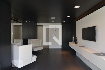 Studio para alugar com 32m², 1 quarto e 1 vaga Studio para alugar com 32m², 1 quarto e 1 vagaHall de entrada