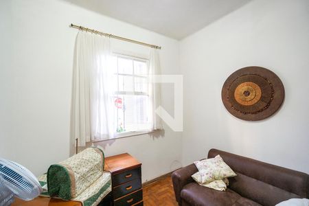 Casa à venda com 288m², 3 quartos e 4 vagas Casa à venda com 288m², 3 quartos e 4 vagasQuarto 03