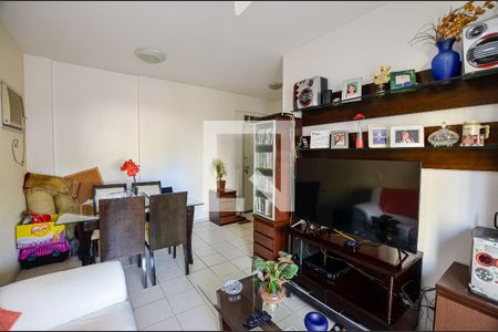 Apartamento à venda com 110m², 3 quartos e 2 vagasSala