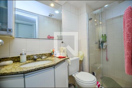 Apartamento à venda com 110m², 3 quartos e 2 vagasBanheiro do Quarto 1