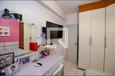 Apartamento à venda com 110m², 3 quartos e 2 vagasQuarto 1