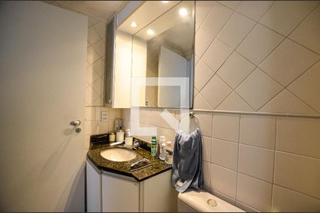 Apartamento à venda com 110m², 3 quartos e 2 vagasBanheiro