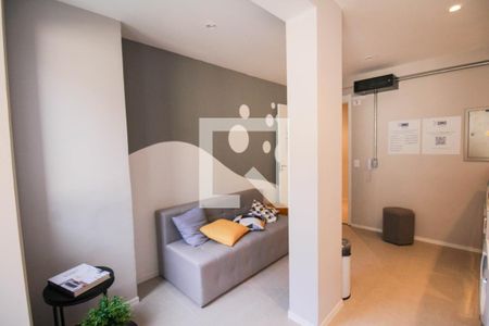 Apartamento para alugar com 55m², 2 quartos e 1 vaga Apartamento para alugar com 55m², 2 quartos e 1 vagaLavanderia