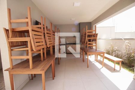 Apartamento para alugar com 55m², 2 quartos e 1 vaga Apartamento para alugar com 55m², 2 quartos e 1 vagaÁrea comum - Churrasqueira