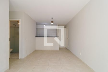 Sala de apartamento para alugar com 3 quartos, 68m² em Parque Reboucas, São Paulo