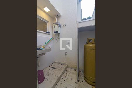 Casa de condomínio para alugar com 46m², 2 quartos e 1 vagaÁrea de Serviço