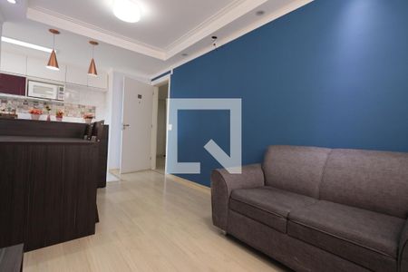 Sala de apartamento para alugar com 2 quartos, 47m² em Jardim Las Vegas, Guarulhos