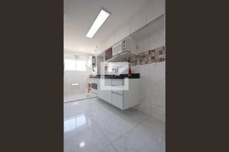 Cozinha de apartamento para alugar com 2 quartos, 47m² em Jardim Las Vegas, Guarulhos