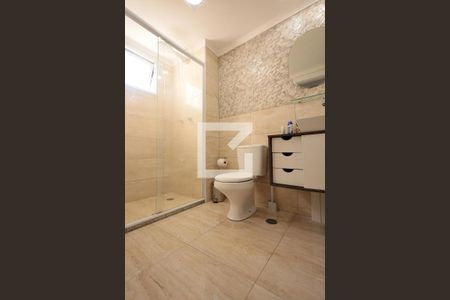 Banheiro de apartamento para alugar com 2 quartos, 47m² em Jardim Las Vegas, Guarulhos