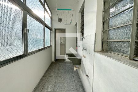 Apartamento para alugar com 65m², 2 quartos e sem vagaÁrea de Serviço