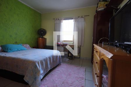 Casa à venda com 116m², 2 quartos e 2 vagasQuarto 1