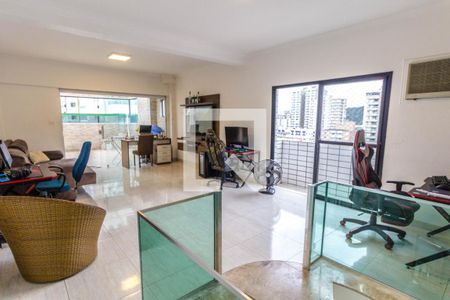 Sala de apartamento para alugar com 3 quartos, 210m² em Canto do Forte, Praia Grande