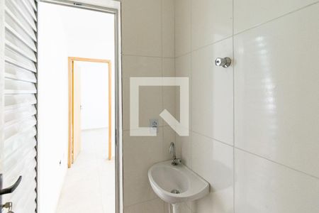 Banheiro Social de casa de condomínio para alugar com 1 quarto, 23m² em Americanópolis, São Paulo