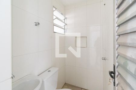 Banheiro Social de casa de condomínio para alugar com 1 quarto, 23m² em Americanópolis, São Paulo