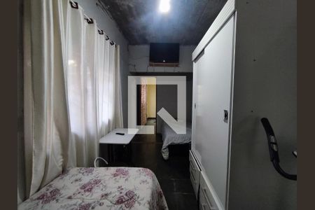 Quarto  de casa à venda com 2 quartos, 600m² em Tropical, Contagem