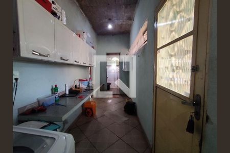 Casa à venda com 600m², 2 quartos e 4 vagasÁrea serviço 