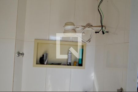 Banheiro de kitnet/studio à venda com 1 quarto, 80m² em Taquara, Rio de Janeiro