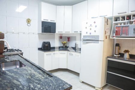 Casa à venda com 187m², 3 quartos e 3 vagasCozinha