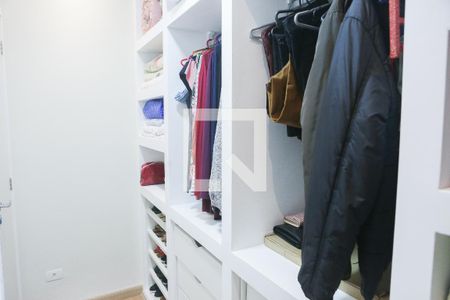Casa à venda com 187m², 3 quartos e 3 vagasCloset da suíte