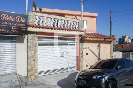 Casa à venda com 187m², 3 quartos e 3 vagasFachada