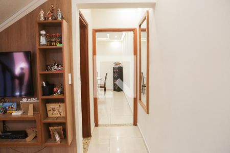 Corredor Sala de casa à venda com 3 quartos, 187m² em Jardim Stella, Santo André