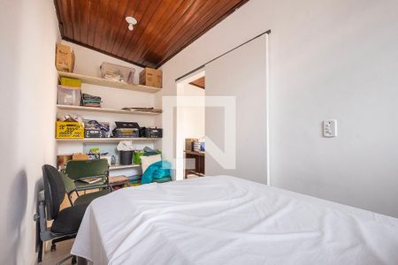 Casa à venda com 453m², 6 quartos e 4 vagas Casa à venda com 453m², 6 quartos e 4 vagasEdícula