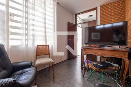 Sala de TV de casa à venda com 6 quartos, 453m² em Alto de Pinheiros, São Paulo