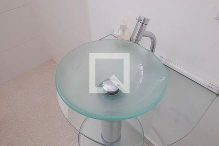 Casa à venda com 453m², 6 quartos e 4 vagas Casa à venda com 453m², 6 quartos e 4 vagasSala/Quarto - Banheiro