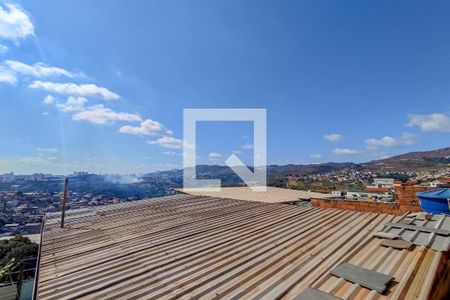 Casa à venda com 392m², 4 quartos e 1 vagaVista